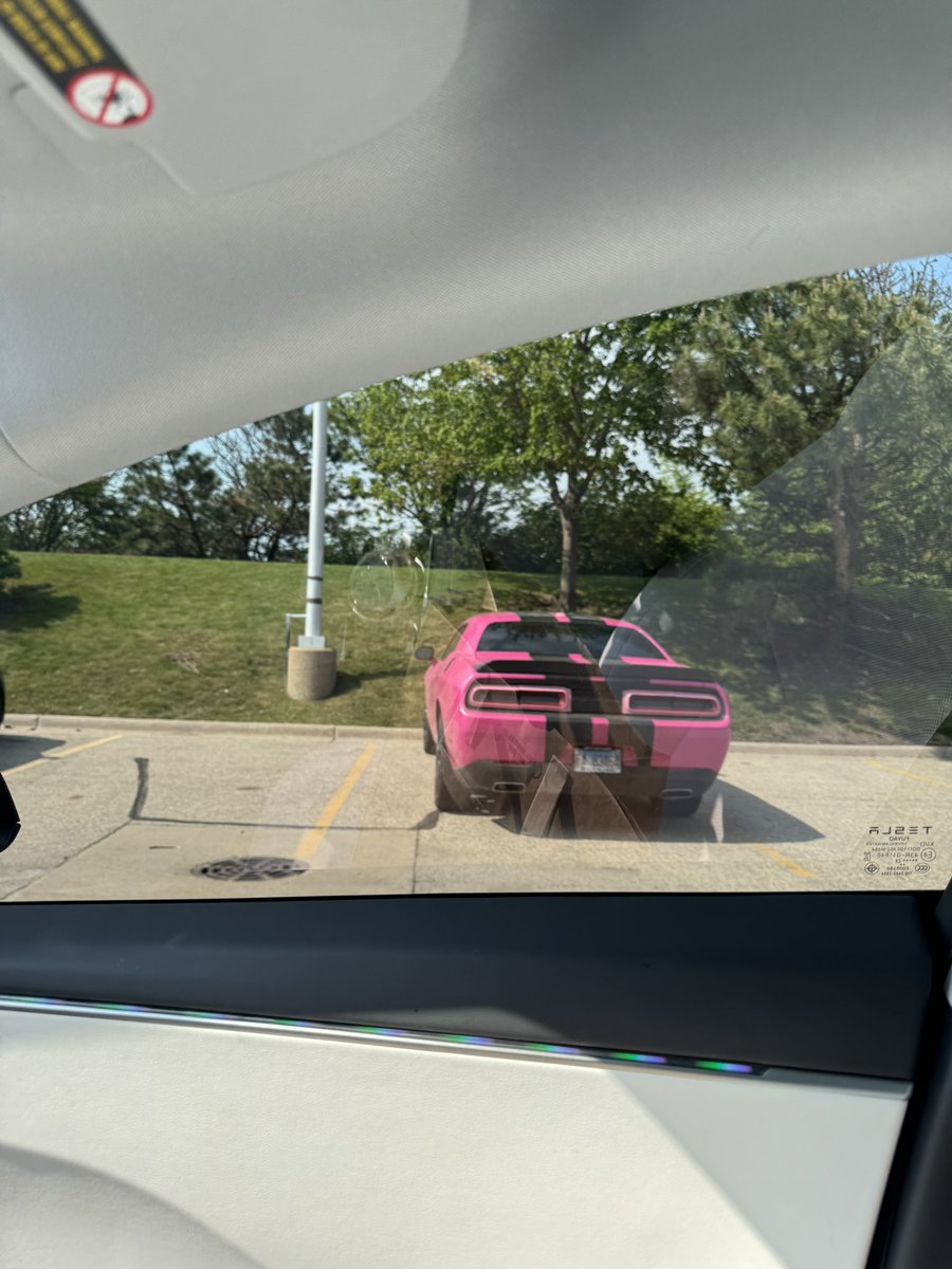 kurama 🦊 tweet media