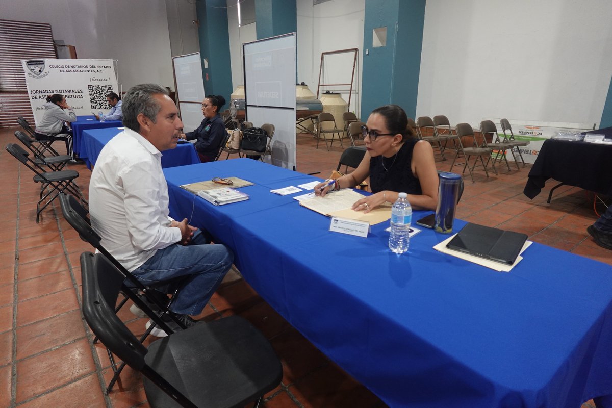 ¡Muchas gracias a todas y todos los que asistieron hoy a Jesús María! Agradecimiento especial a las y los Notarios y autoridades que nos acompañaron. 

<a href="/GobAgs/">Gobierno del Estado de Aguascalientes</a> <a href="/SEGGOB_Ags/">SEGGOB</a> <a href="/DIFAgs/">DIF Aguascalientes</a> <a href="/Jesus_Maria_/">Municipio de Jesús María</a> <a href="/notariadomex/">Notariado Mexicano</a> 

#amigonotario #acercatealcolegio #asesoriagratuita #notarios #ags