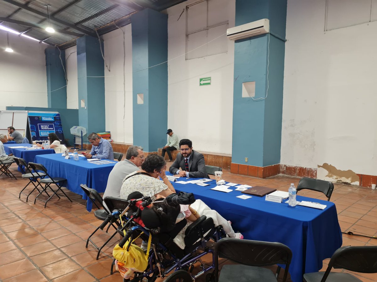 ¡Muchas gracias a todas y todos los que asistieron hoy a Jesús María! Agradecimiento especial a las y los Notarios y autoridades que nos acompañaron.

<a href="/GobAgs/">Gobierno del Estado de Aguascalientes</a> <a href="/SEGGOB_Ags/">SEGGOB</a> <a href="/DIFAgs/">DIF Aguascalientes</a> <a href="/Jesus_Maria_/">Municipio de Jesús María</a>
<a href="/notariadomex/">Notariado Mexicano</a>

#amigonotario #acercatealcolegio #asesoriagratuita #notarios #ags