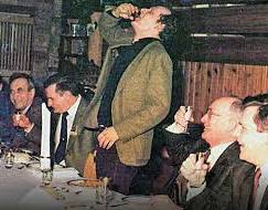 GrvgvuiXEAAV0lq?format=jpg&name=360x360