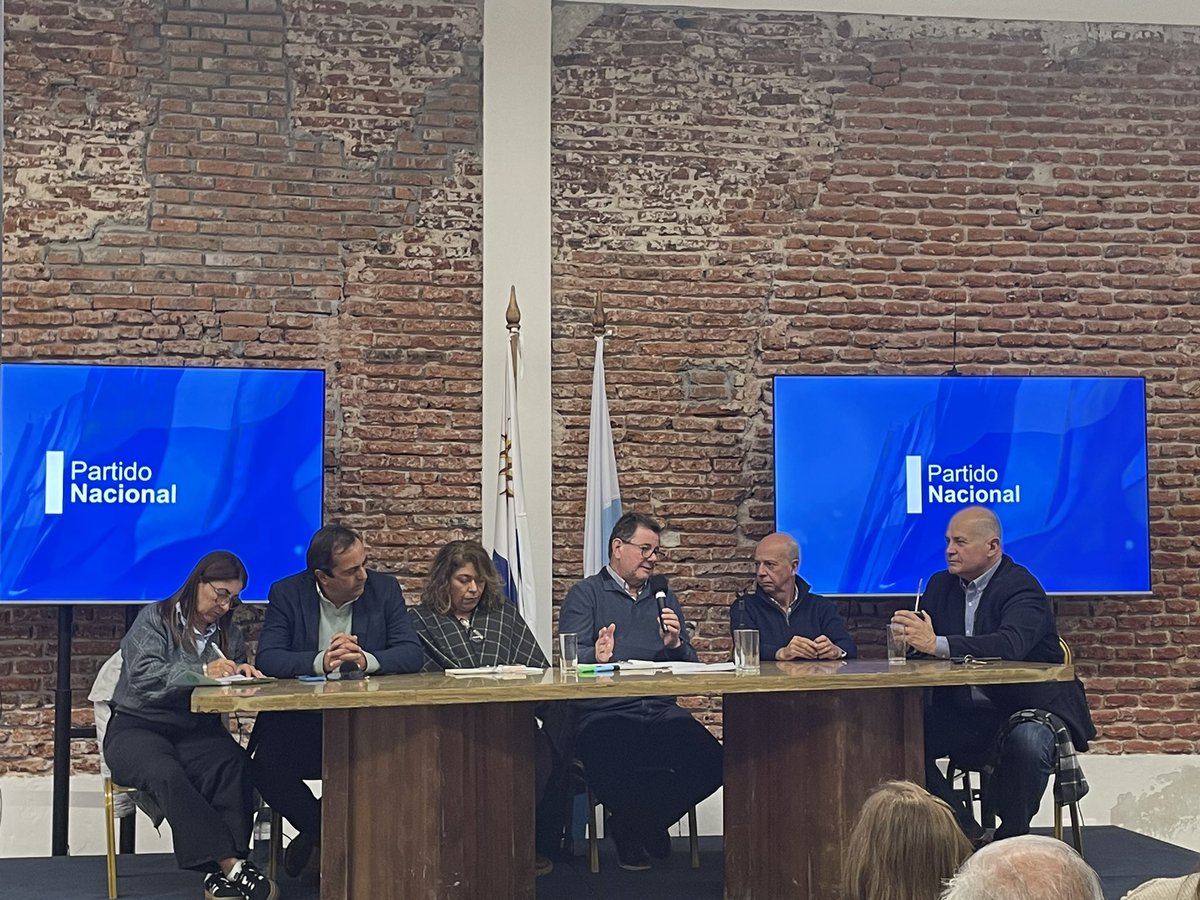 Acompañamos la bancada nacional de ediles del <a href="/PNACIONAL/">Partido Nacional</a> en Montevideo.