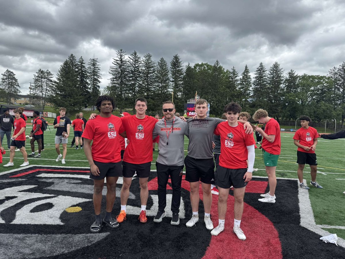 Tykear Davis tweet media