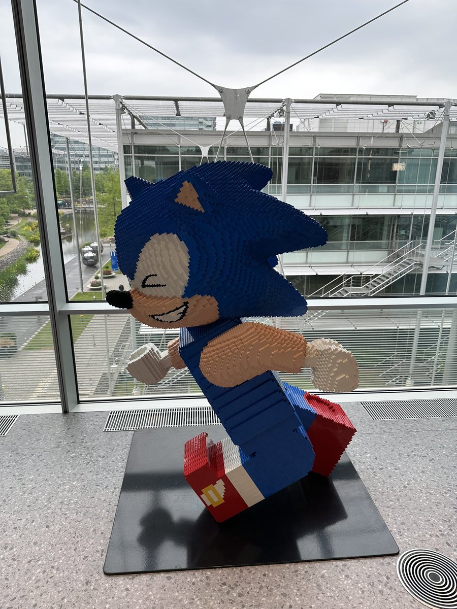 I spent some time at the new #segaeurope  office this week! The only photos I took were of my buddy Sonic, but the rest of the office was amazing also 💙