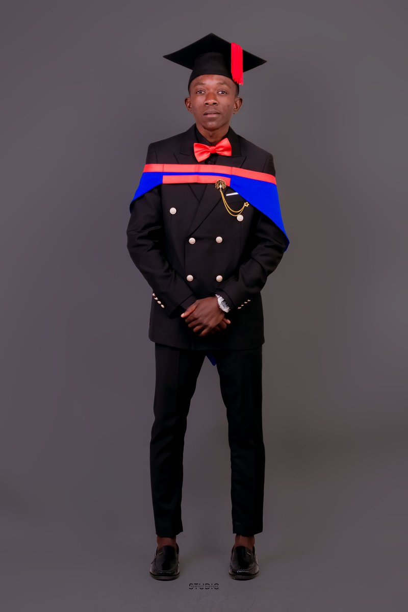 JShafudah's tweet photo. BACHELOR OF EDUCATION SECONDARY EDUCATION HONORS. 😮‍💨🧑‍🎓🥹🤌🏾 https://t.co/zNJpDkItX9