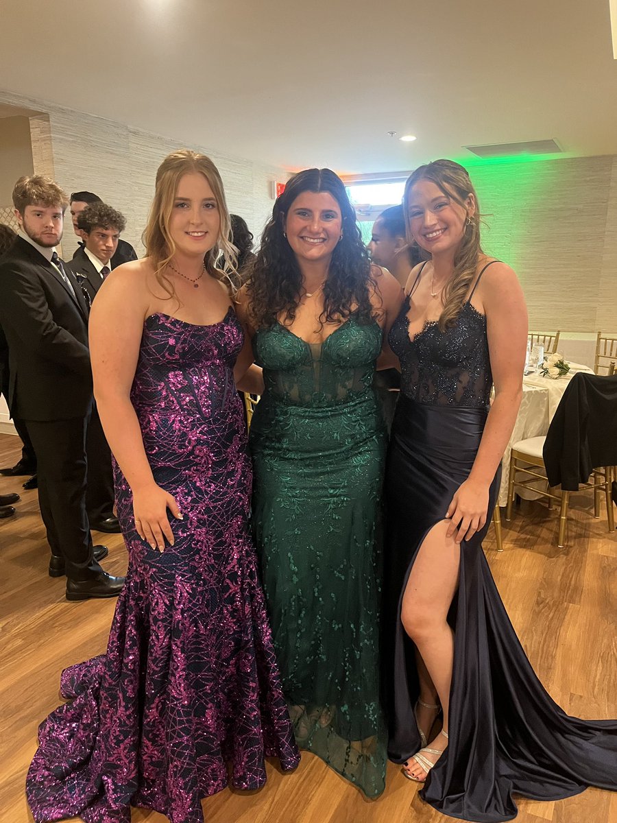 Looking good in and off the field! DR softball looked stunning at prom last night! 🤍🥎💪🏼💐