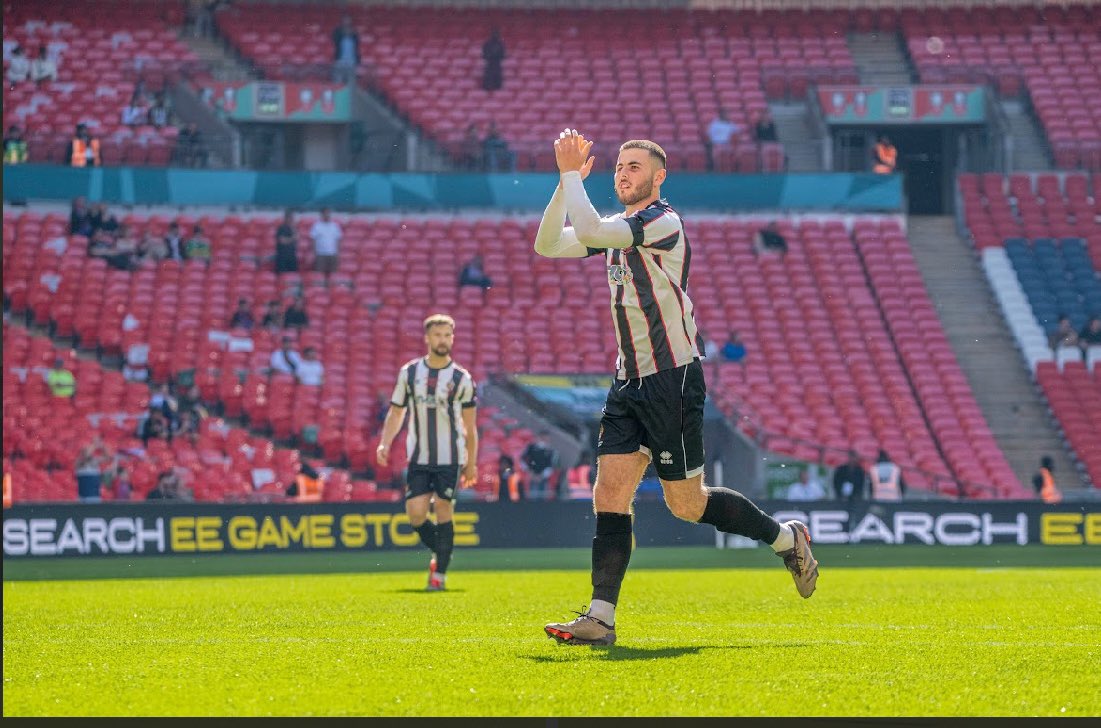 benbeals6's tweet photo. Loved my first season @SpennymoorTown. Disappointed about the result at Wembley but a day I’ll never forget, unbelievable experience. https://t.co/gRZDlShjIs