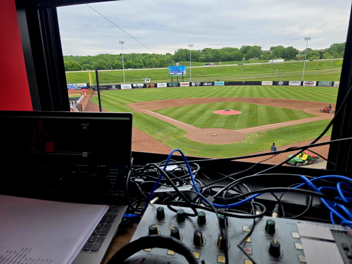 Jack Michaels (@jacktrackitdown) on Twitter photo Baseball Today!! We're playing 2. Join us for <a href="/FMRedHawks/">Fargo-Moorhead RedHawks</a> vs. Sioux City. Pregame 4:45p/5:05 first pitch.
<a href="/740TheFAN/">740 The Fan</a>
player.listenlive.co/28991
and on aabaseball.tv Baseball Today!! We're playing 2. Join us for <a href="/FMRedHawks/">Fargo-Moorhead RedHawks</a> vs. Sioux City. Pregame 4:45p/5:05 first pitch.
<a href="/740TheFAN/">740 The Fan</a>
player.listenlive.co/28991
and on aabaseball.tv