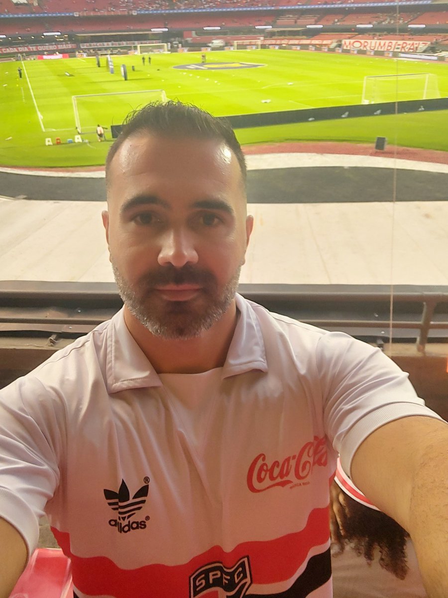 Bmachado012's tweet photo. ⏰ Pré - jogo 
🇾🇪 São Paulo x Mirassol 
⚽ Campeonato Brasileiro 
🏟️ Estádio Morumbis https://t.co/d5UJXJbnNw