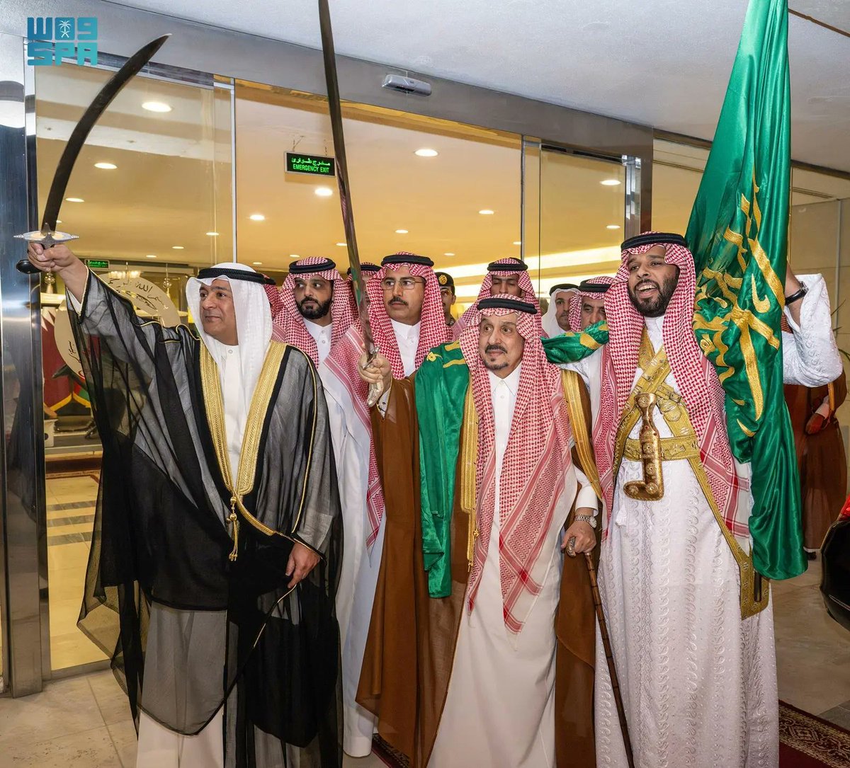 أمير منطقة الرياض يرعى حفل الذكرى الـ 44 لتأسيس مجلس التعاون الخليجي.
spa.gov.sa/ar/w2324513
#واس_عام