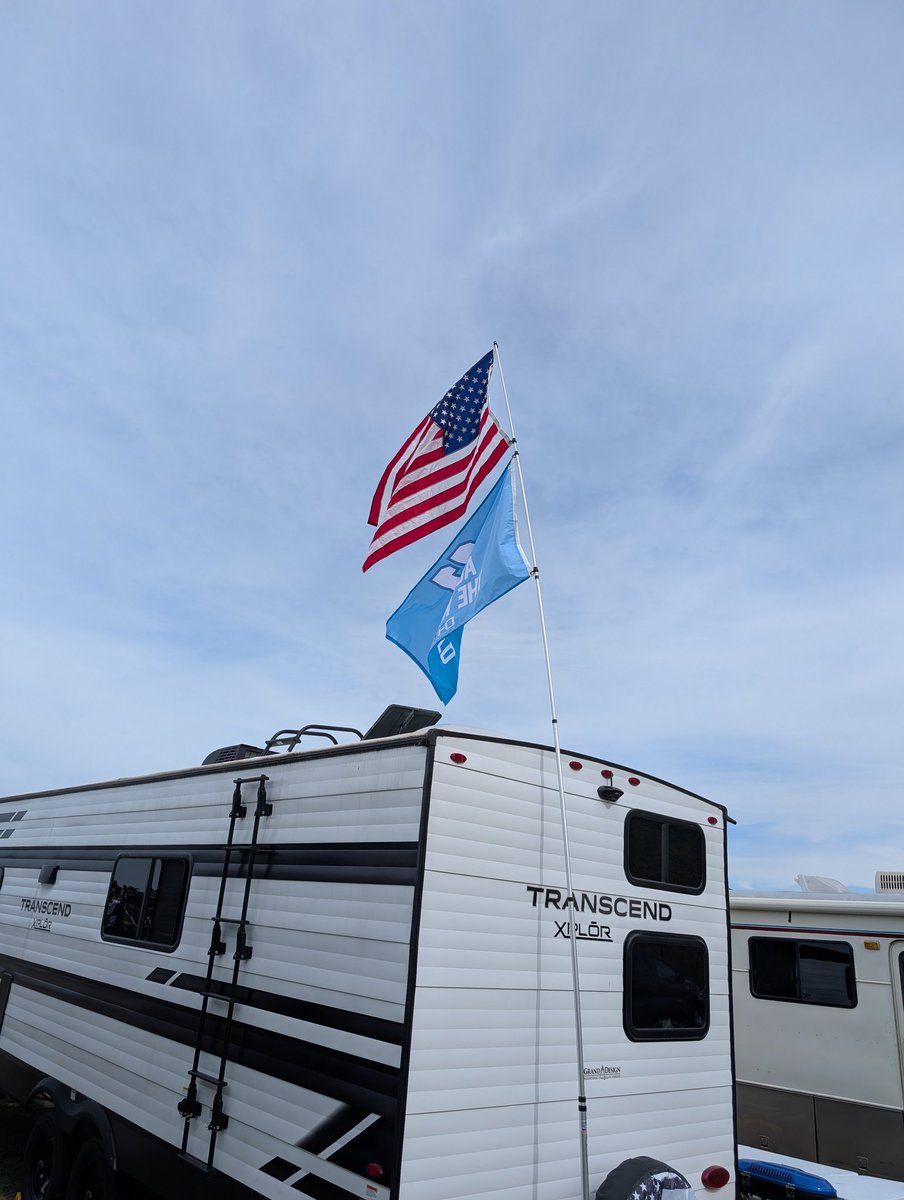 tomwl's tweet photo. @dennyhamlin @JoeGibbsRacing  OK Hamlin, we're all in. 1 Hamlin flag in a campground full of every other driver flags. #dennyhamlin #11againsttheworld #joegibbsracing #Coke600 https://t.co/BjnM8UPpJM