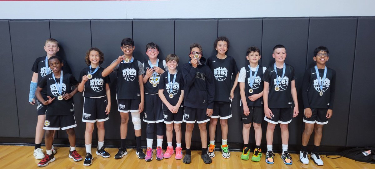 🏆Congrats to BIG3 Sch Marcus, 4/5thth Boys White Champion at today's Memorial Day Classic. 🇺🇸

🔜NEXT UP: 5/31-6/1 Spring Finale. onedayshootouts.com