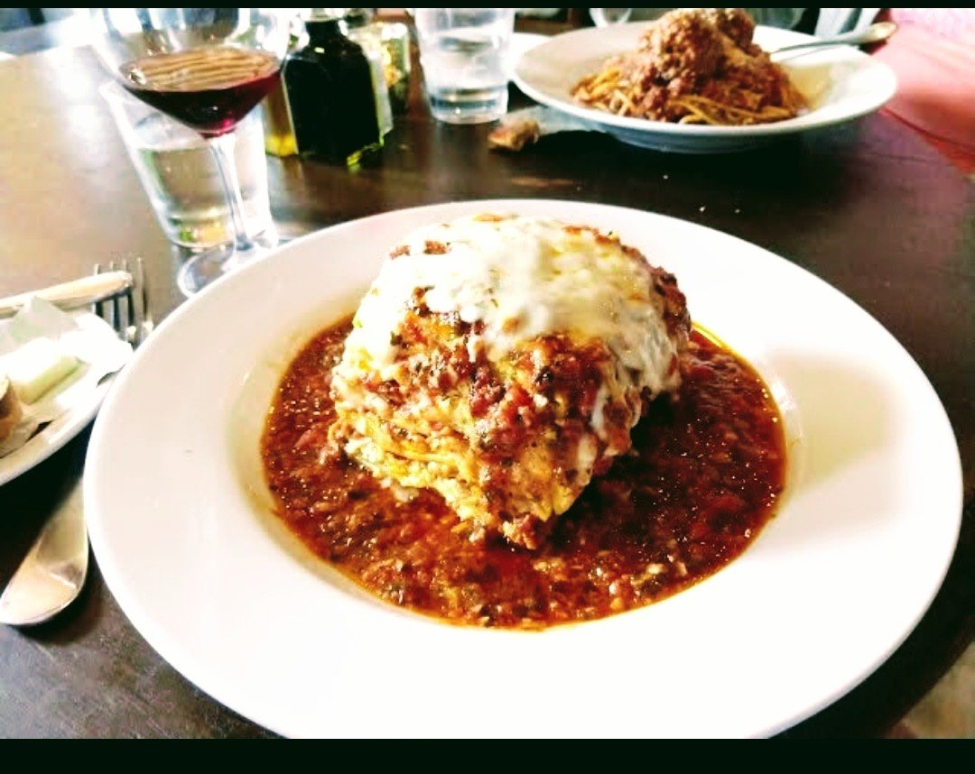 HOMEMADE LASAGNA 
PASTA WITH HOMEMADE MEATBALLS

ITALIAN HOMESTYLE COOKING AT 
BASILICO'S PASTA E VINO !

FULL BAR 
SIGNATURE AND CLASSIC COCKTAILS
EXCLUSIVE ITALIAN AND CALIFORNIA WINES 

Get your 'Wear Your Freedom' merch at The Basilico's Shop
at BasilicosPastaVino.com