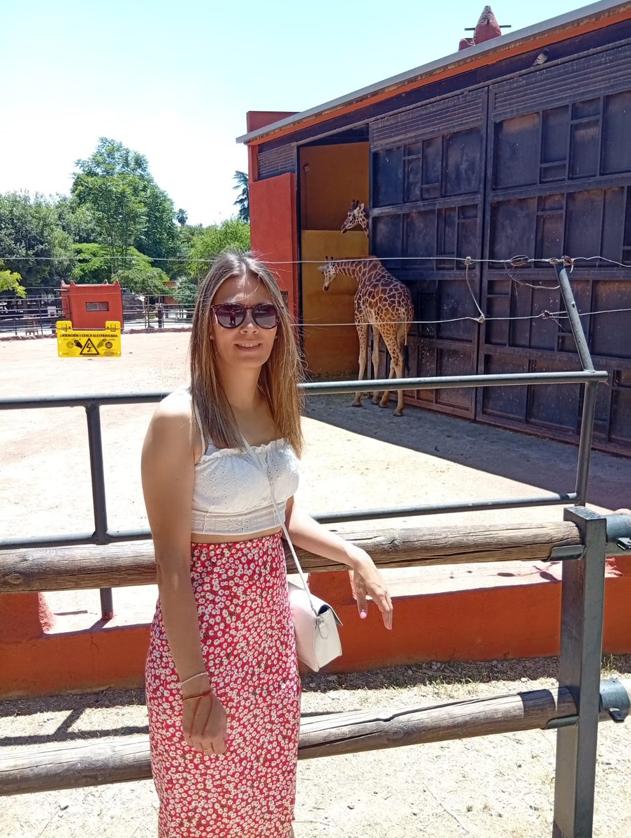 Lafupaa's tweet photo. Día por Córdoba! #zoo https://t.co/UcA6fslQk8