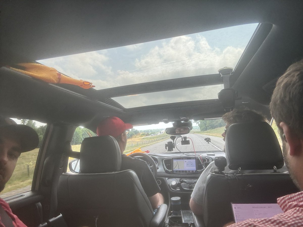 Let’s get this bread! Headed towards Clinton and gonna assess from there! Branson and bearclaw are fired up! Trust the process! <a href="/muggiewx/">Michael Mugrage</a> <a href="/webberweather/">Eric Webb</a> <a href="/Weathermansam77/">I'm the weatherman, whatever man</a>