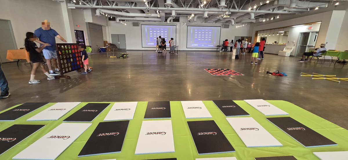 Luvelyo's tweet image. Jeopardy, Corn hole, board games, concentration and other games were used to reinforce how dangerous tobacco, vaping & other drugs are. Thanks @FortBendCPC and SAS for letting us play & provide drug prevention to fort bend families. Family Fun Game Day was a blast.
#EndCancer