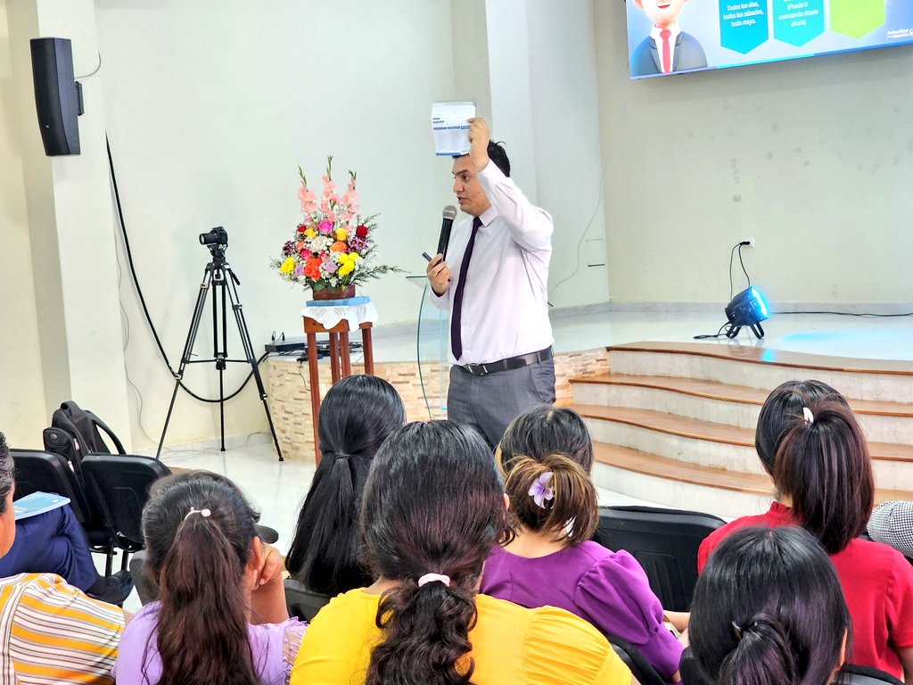 🔹️Pr. Arles Peña destaca la importancia del Grupo GER para rescatar y cuidar a nuestros feligreses 💻📝

¡Porque no solo actualizamos datos, también fortalecemos vínculos y acompañamos!

#ActualizarParaRescatar #ACMS #MiNOP #SecretaríaTareaDeTodos