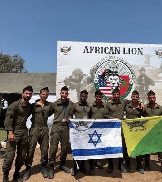 Global_Soldier's tweet photo. ‼️⚡ تدريبات مثيرة للجدل بين #إسرائيل و #المغرب! لقطات تكشف جنود لواء جولاني ووحدة ماروم الإسرائيلية يتدربون مع القوات المغربية في المغرب 18 مايو 2025، باستخدام روبوتات إلبيت في أنفاق تحاكي أنفاق غزة! موجة غضب عربية: هل يُعزز المغرب قدرات إسرائيل ضد الفلسطينيين؟
#globalsoldier https://t.co/1Ma6KKRLug