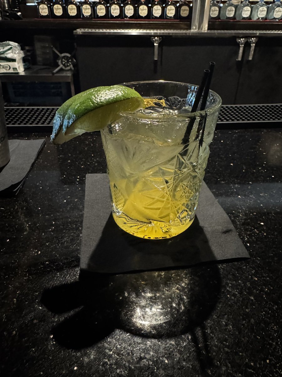 Jamual (@letmualtellit) on Twitter photo 