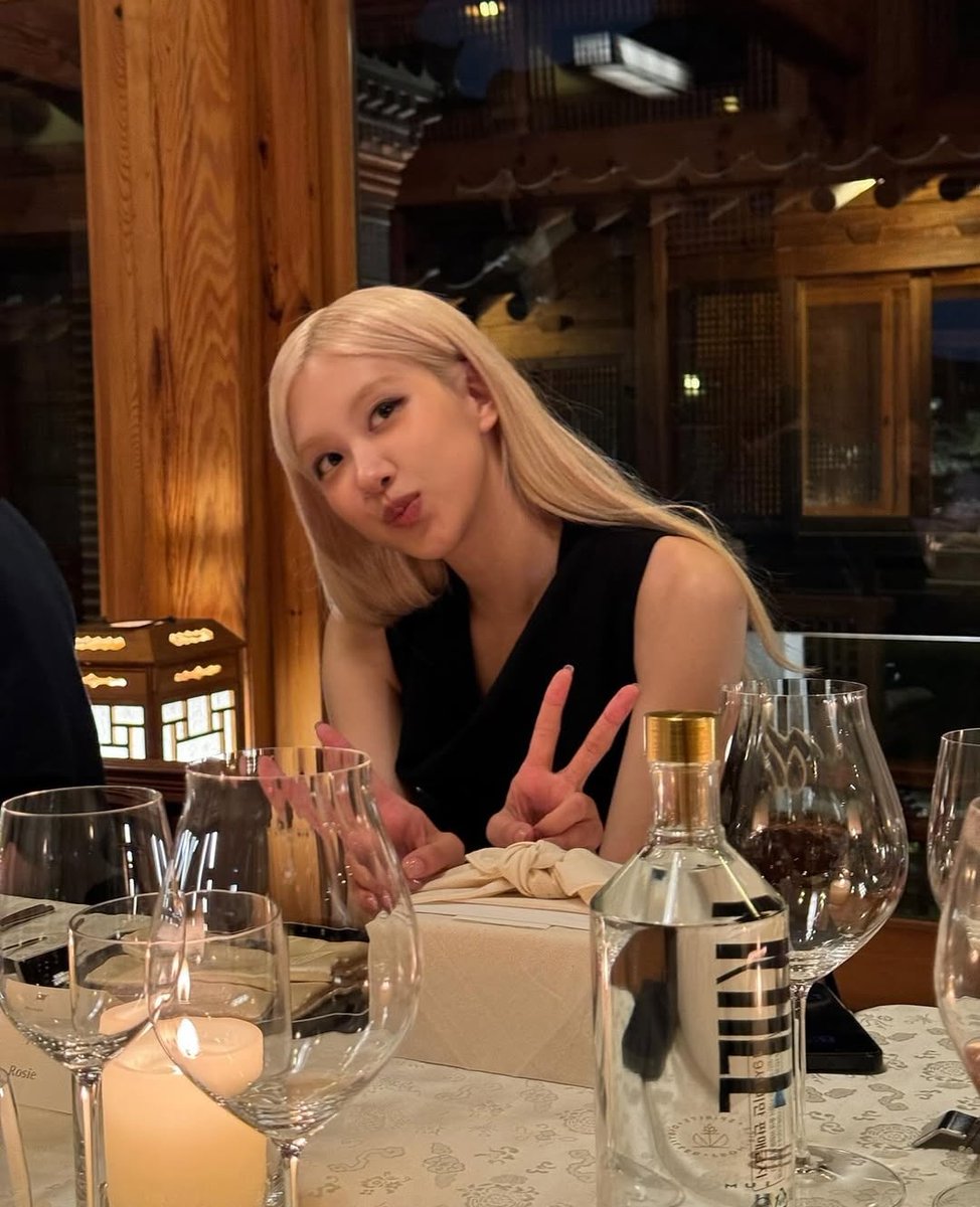 NotRealChae tweet picture