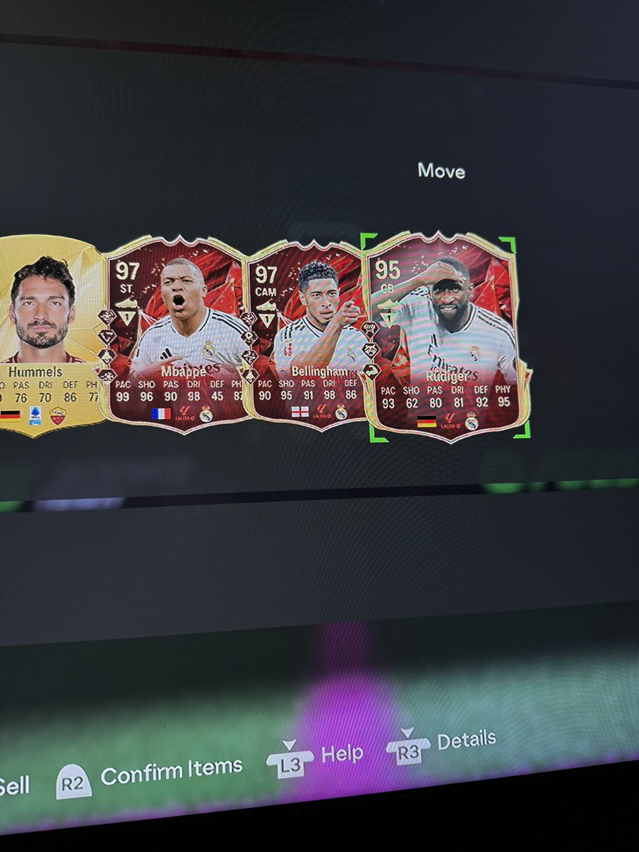 ideal_azmi's tweet photo. @FIFA22_INFO I dont know what chem to put on rudiger. https://t.co/mu63TywEnV