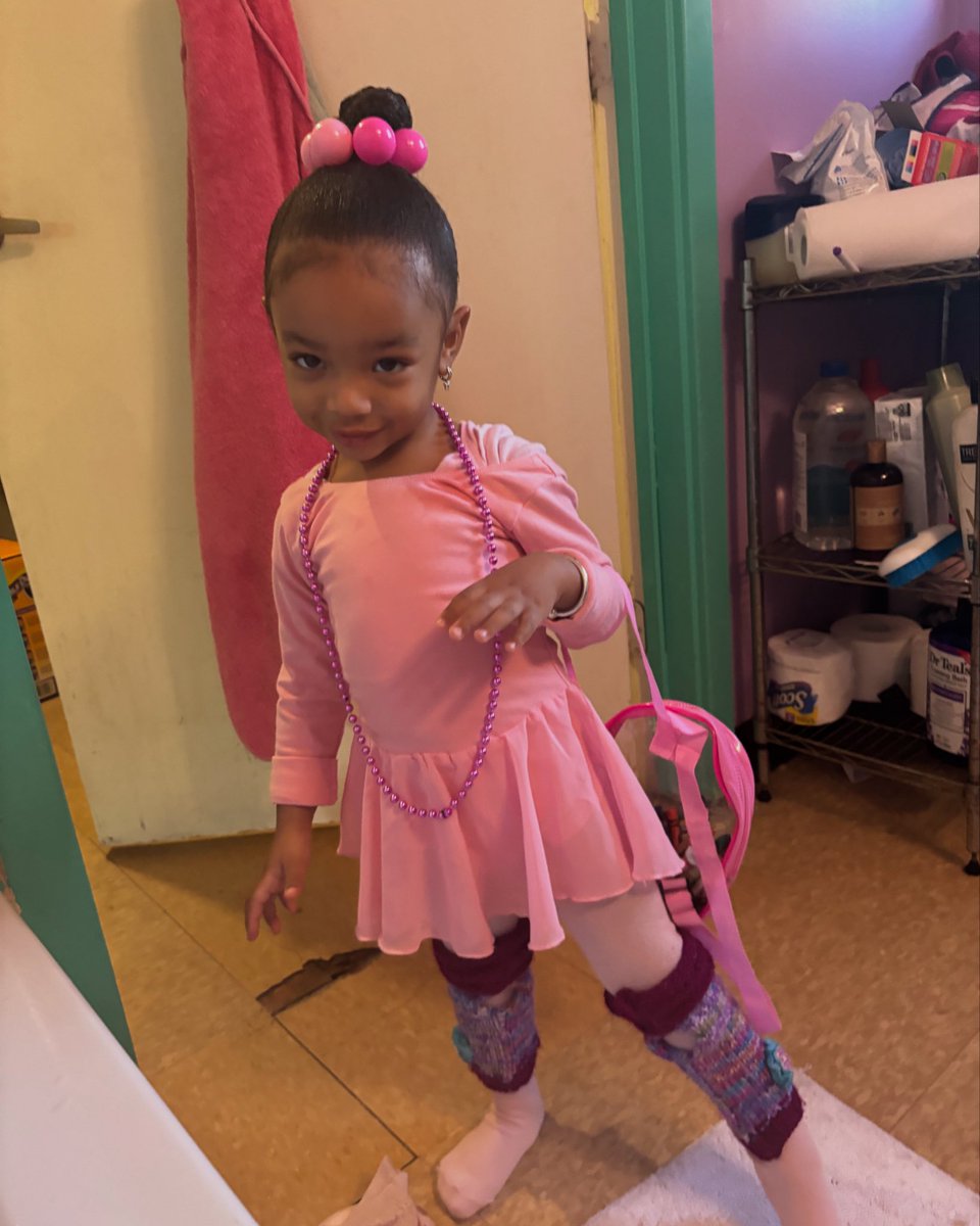 KarenEQmiller's tweet photo. I'm so excited… I am at my granddaughter's ballet recital!
I can't wait for it to begin! 

Nana loves you, River!!!!!!

#BalletDancer #balletrecital #ballet #isntSheLovely #NanasBaby https://t.co/YbKAoQ1uQz