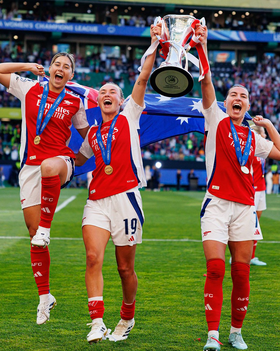 𝗨𝗘𝗙𝗔 𝗪𝗼𝗺𝗲𝗻'𝘀 𝗖𝗵𝗮𝗺𝗽𝗶𝗼𝗻𝘀 𝗟𝗲𝗮𝗴𝘂𝗲 𝗪𝗶𝗻𝗻𝗲𝗿𝐬 🏆

<a href="/ArsenalWFC/">Arsenal Women</a> have claimed their second #UWCL title after a 1-0 win over Barcelona! 

Congrats, Kyra, Caitlin and Steph! 👏

#Matildas #MatildasAbroad