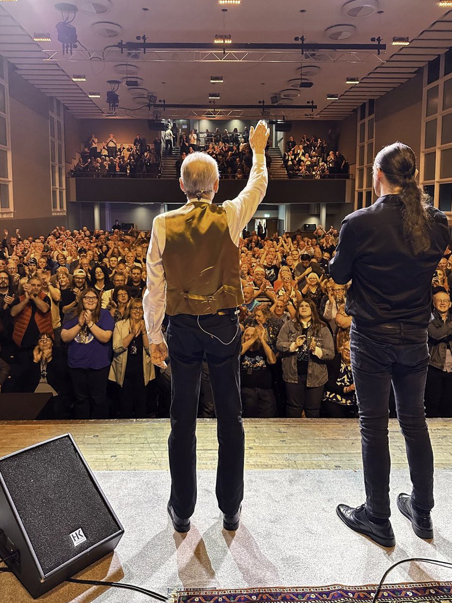 Francis Rossi Official tweet media