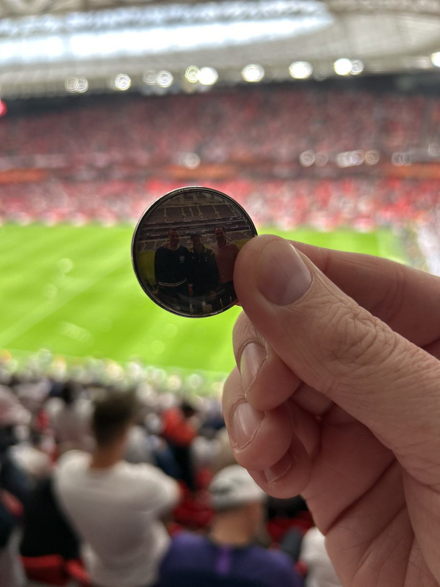Glenn82O's tweet photo. @SpursOfficial My Dad passed just over 3 years ago, and I was thinking as soon as we got to that final he would be loving every minute of Tottenham being there.
I decided to take a little picture of us all to the game and it was like he was there with us to see us win that trophy. Miss you dad https://t.co/bHKaUrzN9J