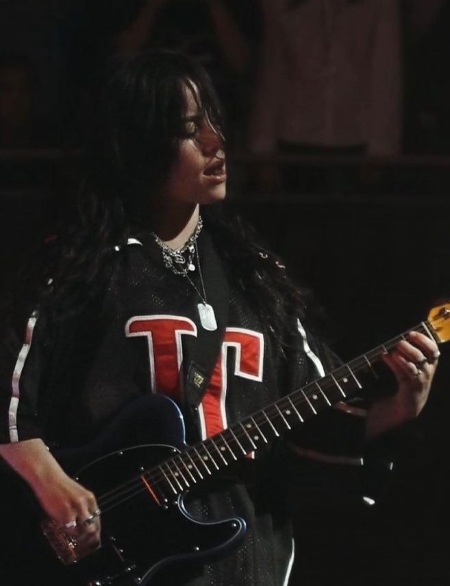 punkrockeilish's tweet photo. CURRENTLY MISSING ROCKSTAR BILLIE RN💔 https://t.co/BZVsTk0svu