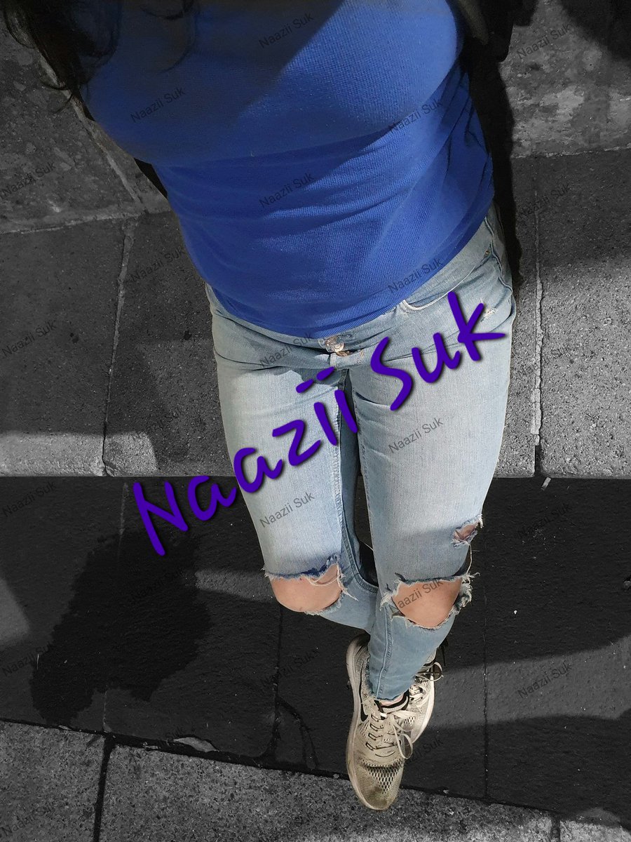 NaziSuk's tweet photo. Amos a dar un roll 😉
#feetfetısh #footfetısh #shoes #dandoelroll https://t.co/x49yJbbIjt