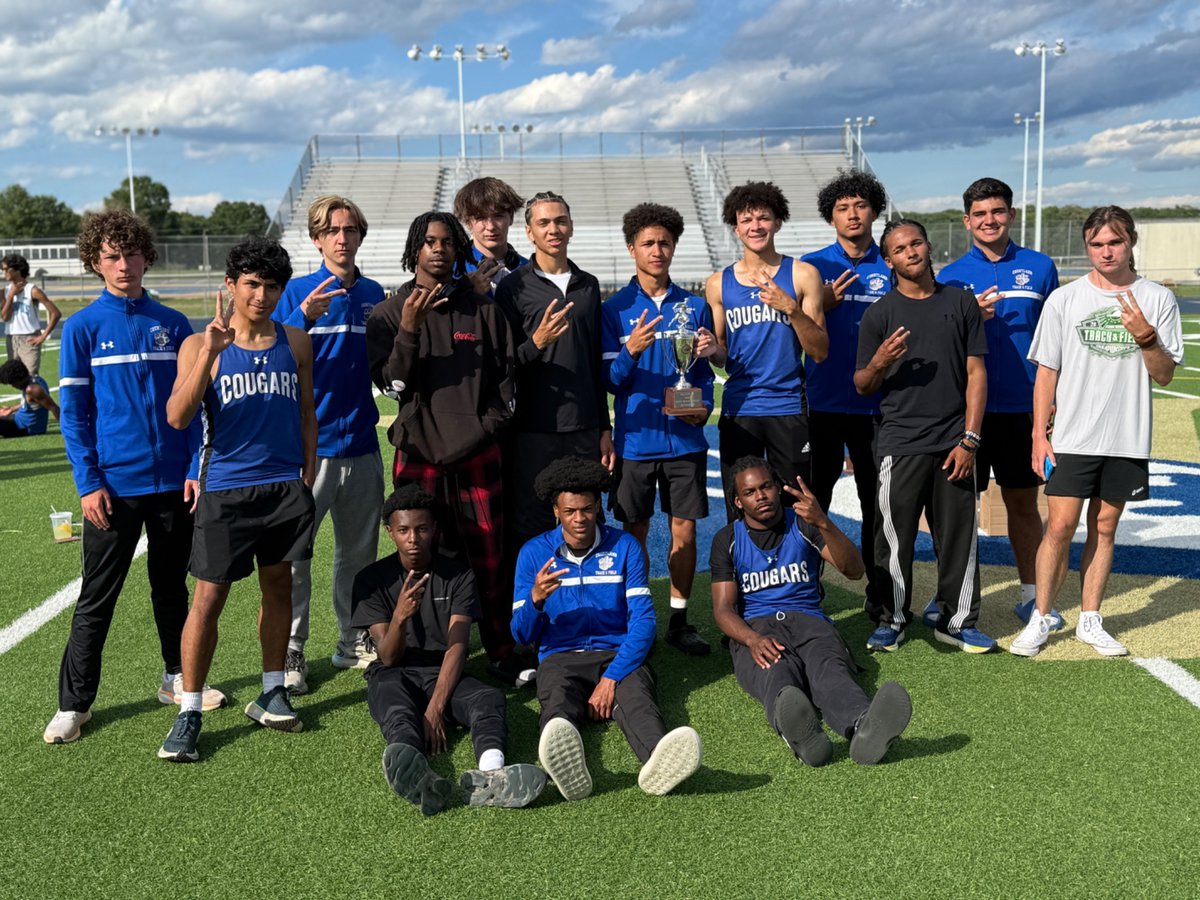 Congratulations to our boys team who are the Region 4B RUNNERS UP!!🏆
Our girls team also did great, placing 4th as a team. 
5 Region Champions, 2 school records, and endless PRs across both teams. Way to go Cougars!!
<a href="/FLSVarsity/">FLS Varsity</a>