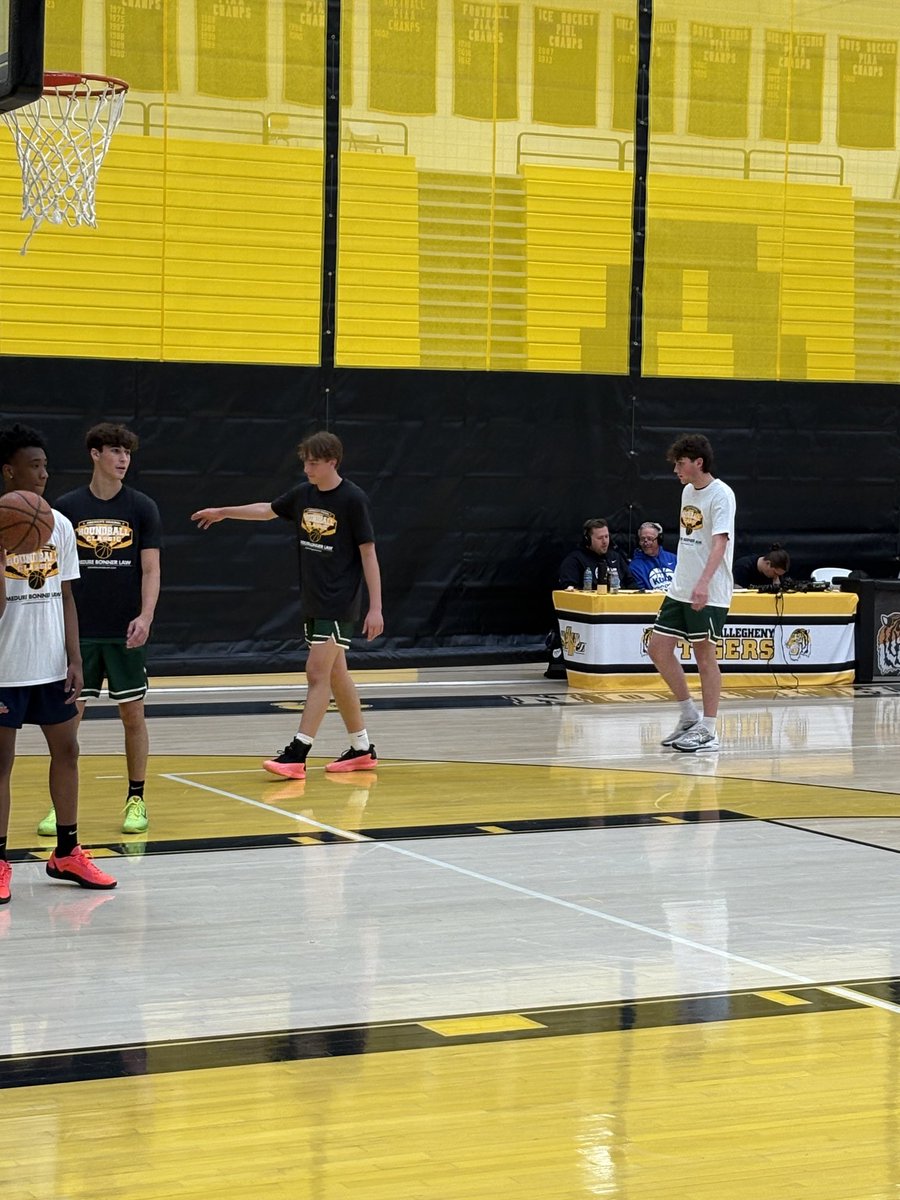 DiceBoysHoops tweet media