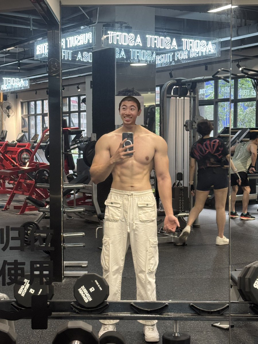 可不可以让我谈个大奶啊