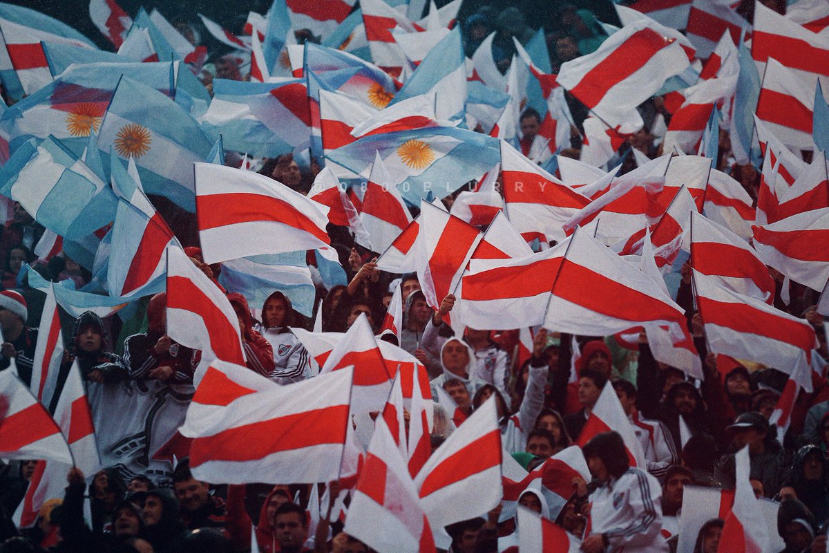 Patria y River. Feliz 25 de mayo. 🐔🇦🇷