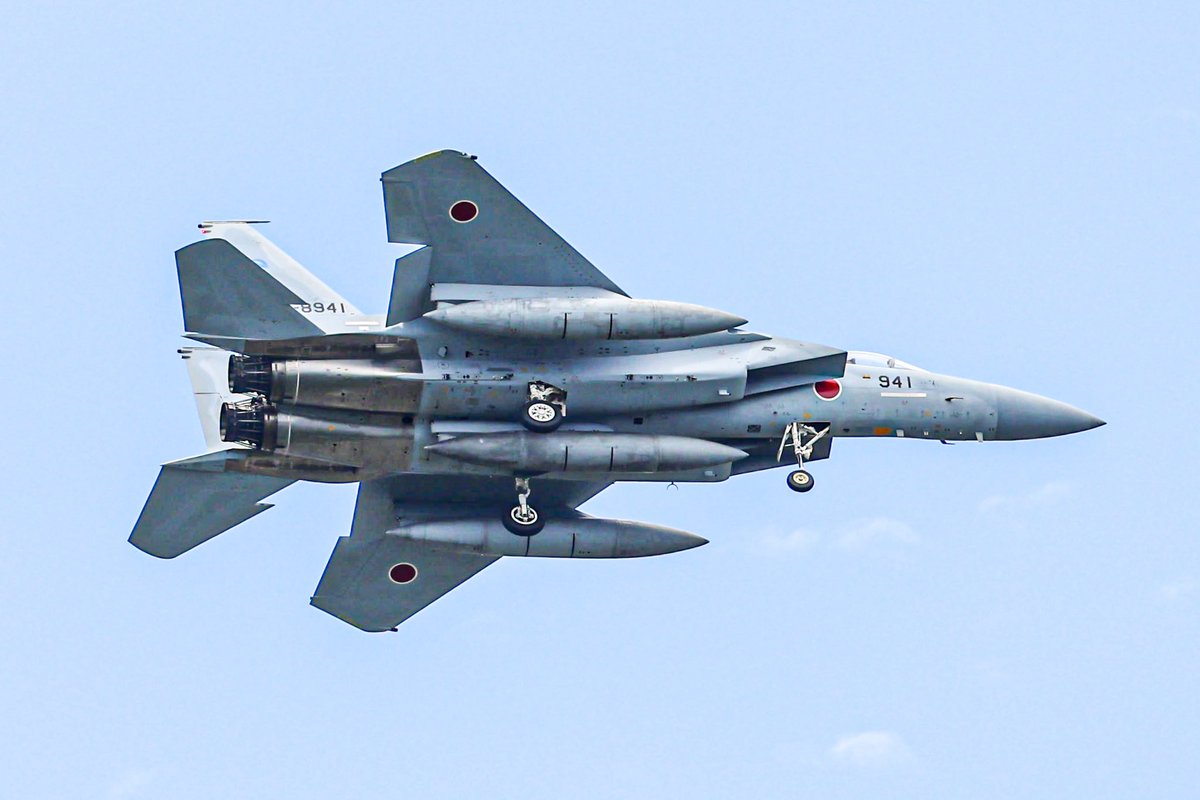 _sorakatu's tweet photo. 2025/05/25岐阜基地
静浜基地航空祭支援飛行
F-2B(105)
F-15J(941)3本タンク
まさかF-15(941)が岐阜に来て初フライトが静浜基地航空祭支援飛行とは…
#岐阜基地
#ADWT https://t.co/FXP8ktookG