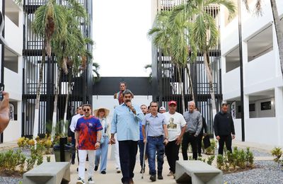 ValenciaHoy's tweet image. Presidente Nicolás Maduro inauguró campus de la Universidad Nacional de las Comunas (#Unacom) en #Carabobo valenciainforma.over-blog.com/2025/05/presid… X: @ValenciaHoy IG: @blogvalenciahoy