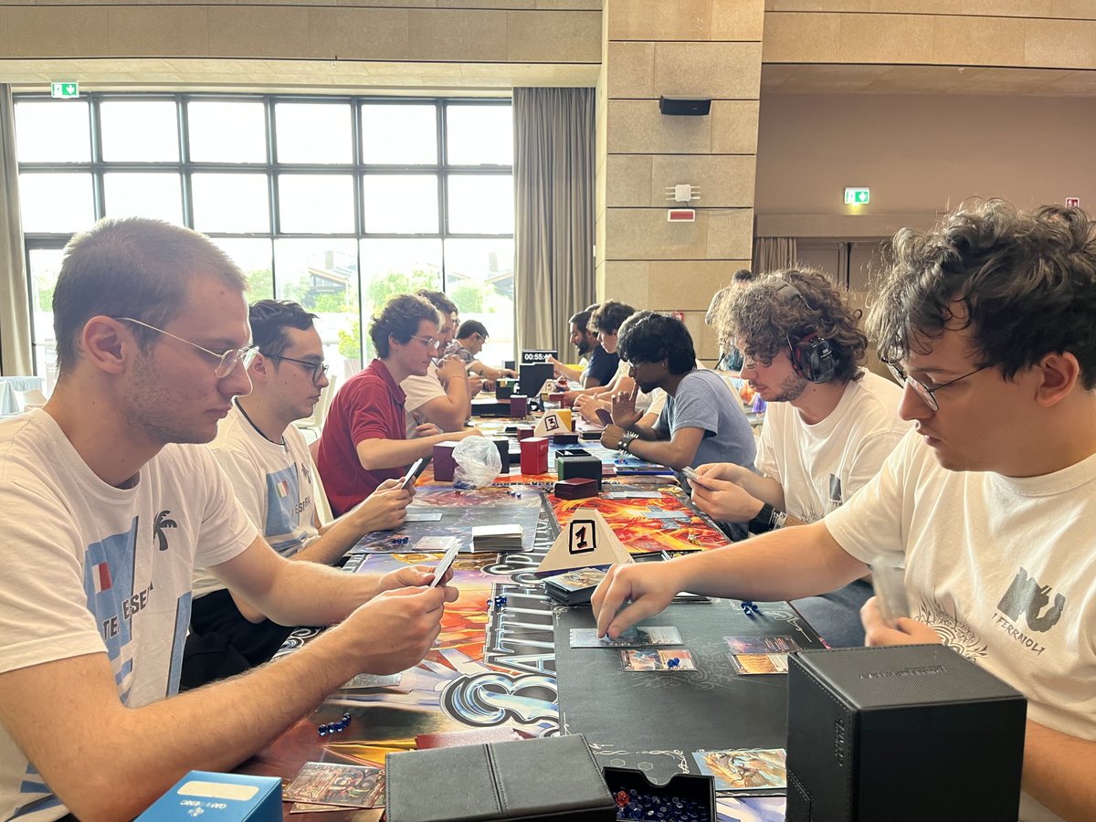 Battle Spirits Saga: Summonner's Legacy in Bologna
Photos from this weekend’s Summoner's Legacy event by Gametrade Distribuzione!
Players faced off in the ultimate showdown—and rising to the top was… 🏆 Andrea Canepari!
Congrats to the champ!
📸 Check out the highlights below!