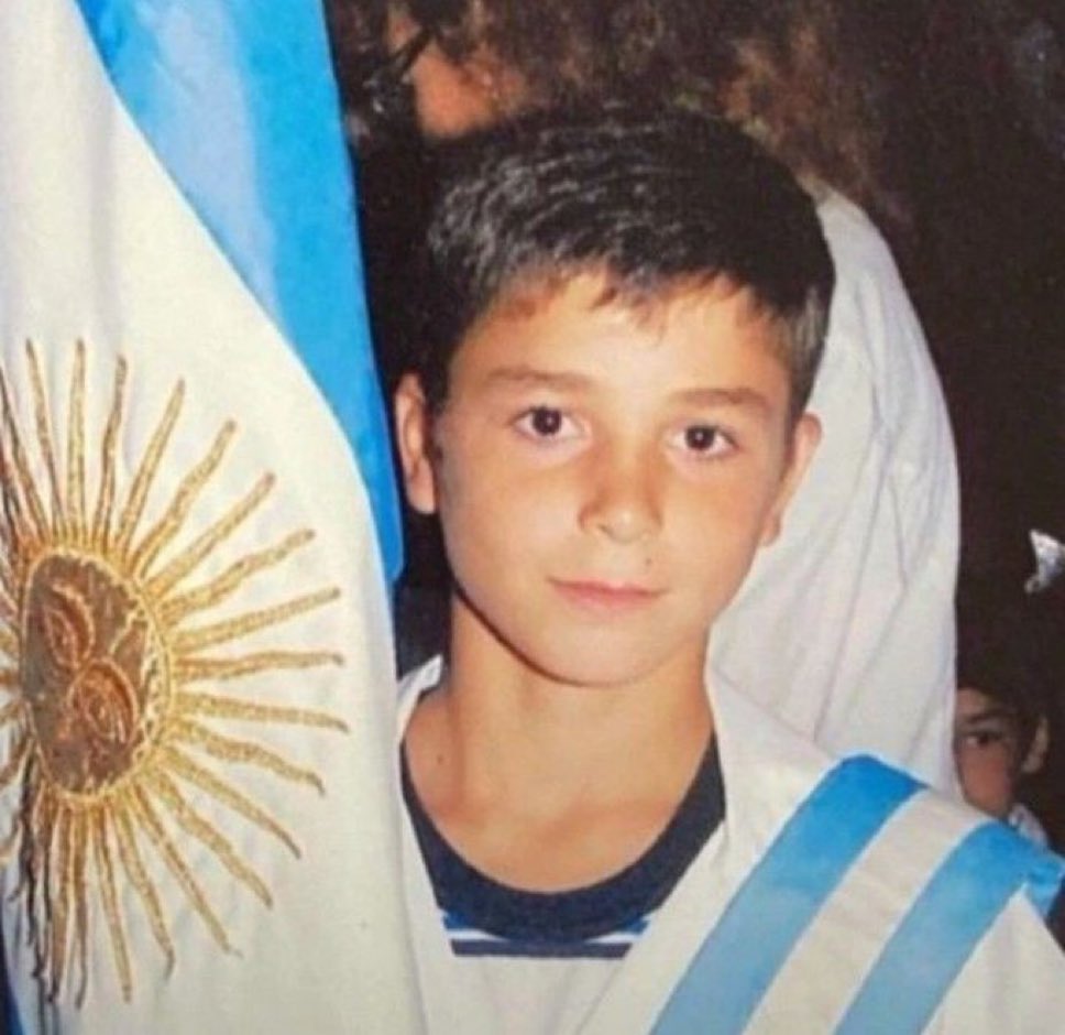 25 DE MAYO

VIVA RIVER PLATE Y LA PATRIA