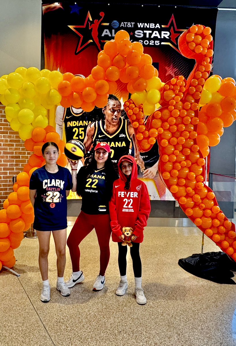 Vanessa Wander tweet media