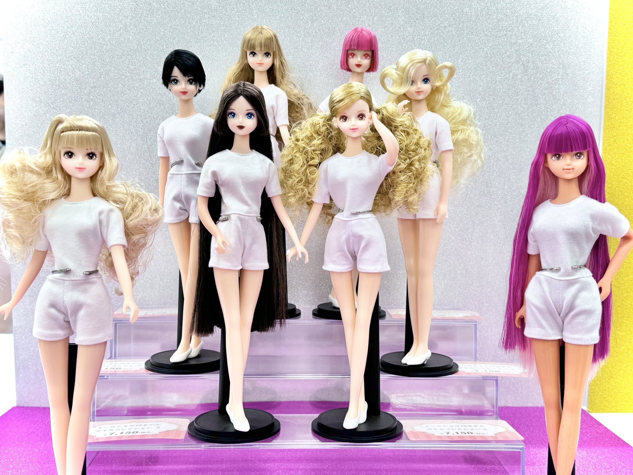 2025年1月ドールショウ74モデル ジェニーフレンド-Hコレクション ジェ 日曜日にドールショウ74へ出かけました。 お話してくださった