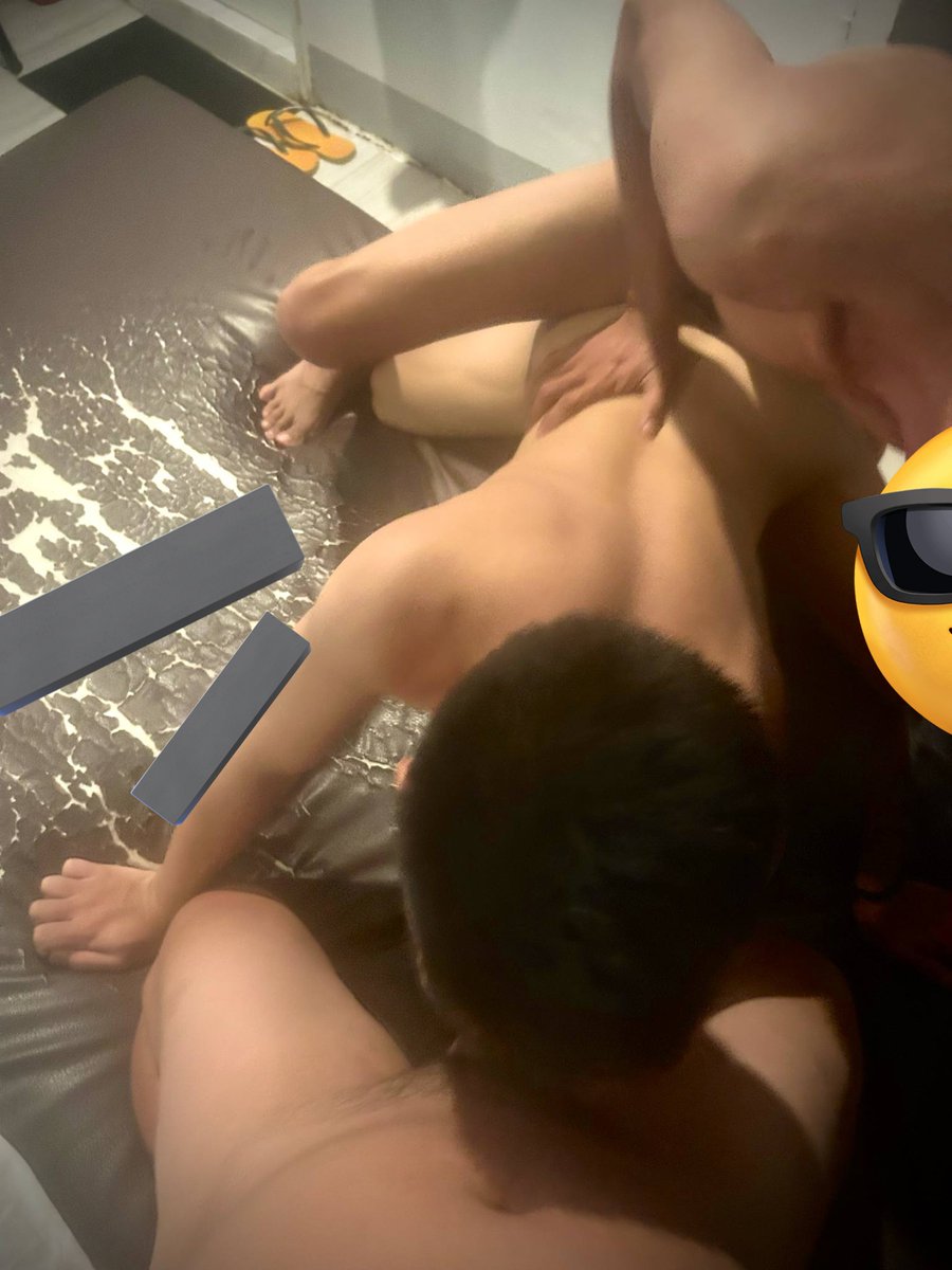 LeyteRenz's tweet photo. Ganito pala pag 3some 🥵🤤. #alterleyte #altertacloban #alterormoc https://t.co/z48i9ydK9p