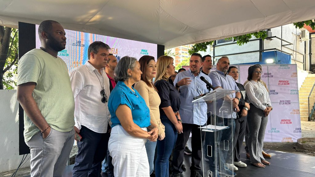 Coalición Venezuela es la Razón pide a los ciudadanos participar este #25May para que "no haya más presos políticos"

#Este25MVoy 

goo.su/wKZG