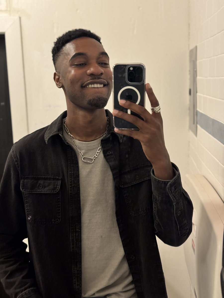 CamTooDangerous's tweet image. #neverbeforeseen fotos 💋