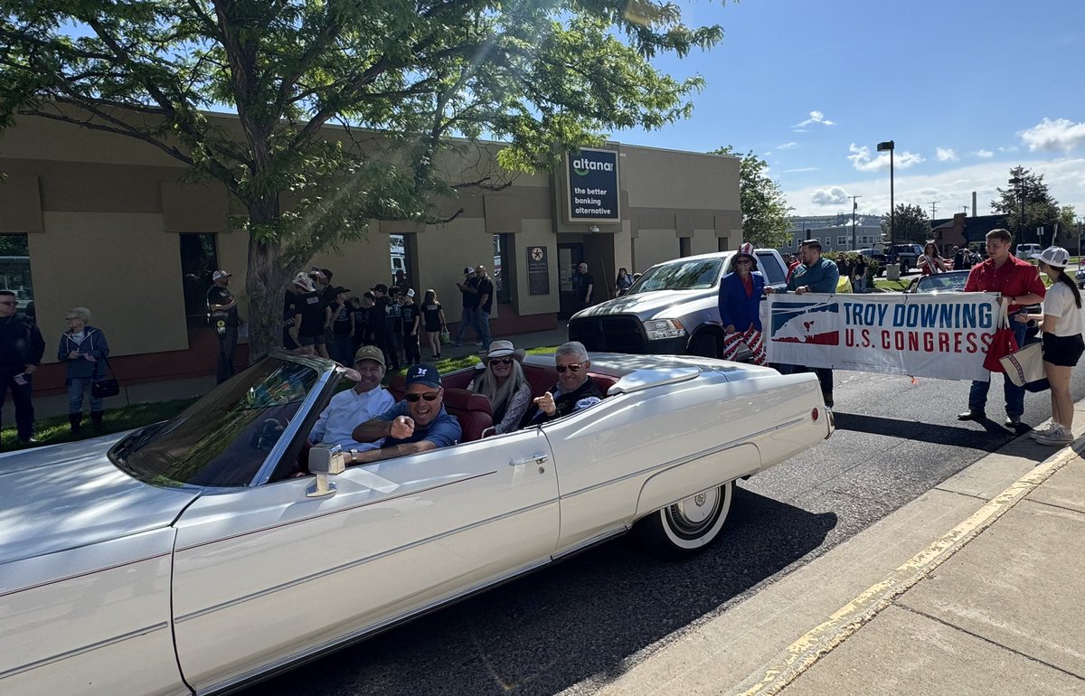 Honored to be co-grand marshal of the 1st annual Billings Rotary Memorial Day Parade! 

Thank you to all who made this powerful tribute to our fallen heroes possible 🇺🇸