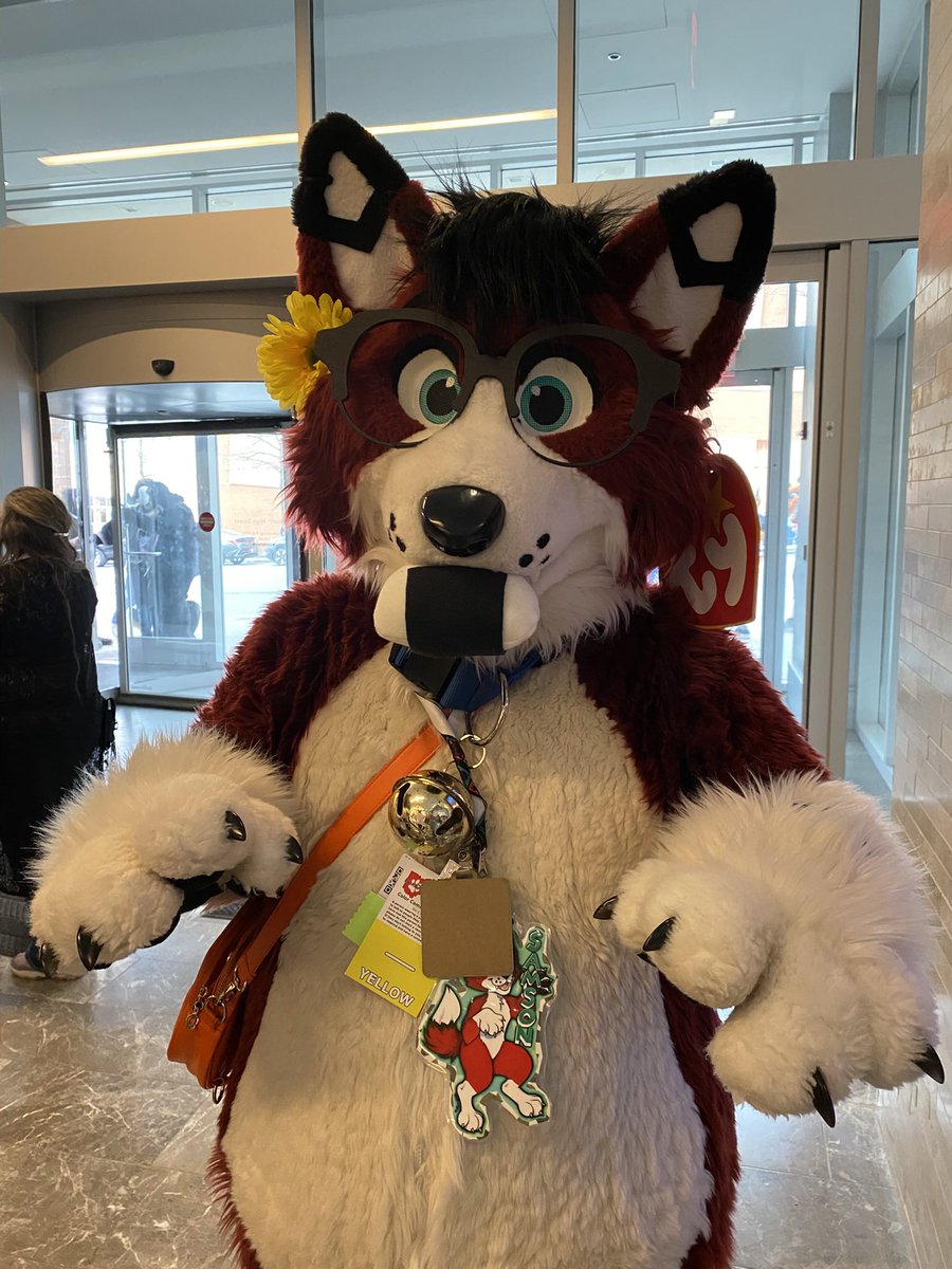 Birthday boy gets the onigiri 🍙 
Thank you Sammie for being such an amazing friend! I’m grateful that we met and showed me the amazing side of this fandom. Hope you have a lovely birthday today 💜