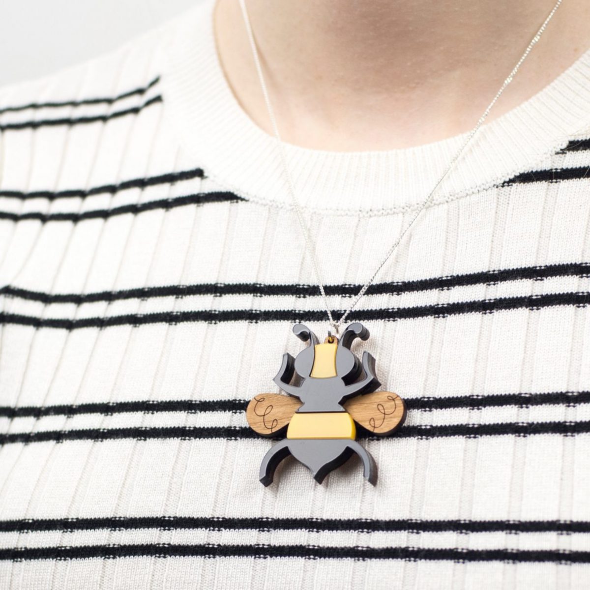 Bee Necklace, Bee Jewellery, Bee Pendant, Insect Jewellery, Laser Cut Acrylic, Statement Necklace, Scandinavian Design, Gift for Bee Lover tuppu.net/bbcaee2 #ShopIndie #Shopsmall #Firsttmasster #EarlyBiz #KraftSpace #UKGiftHour #Gift_for_gardener