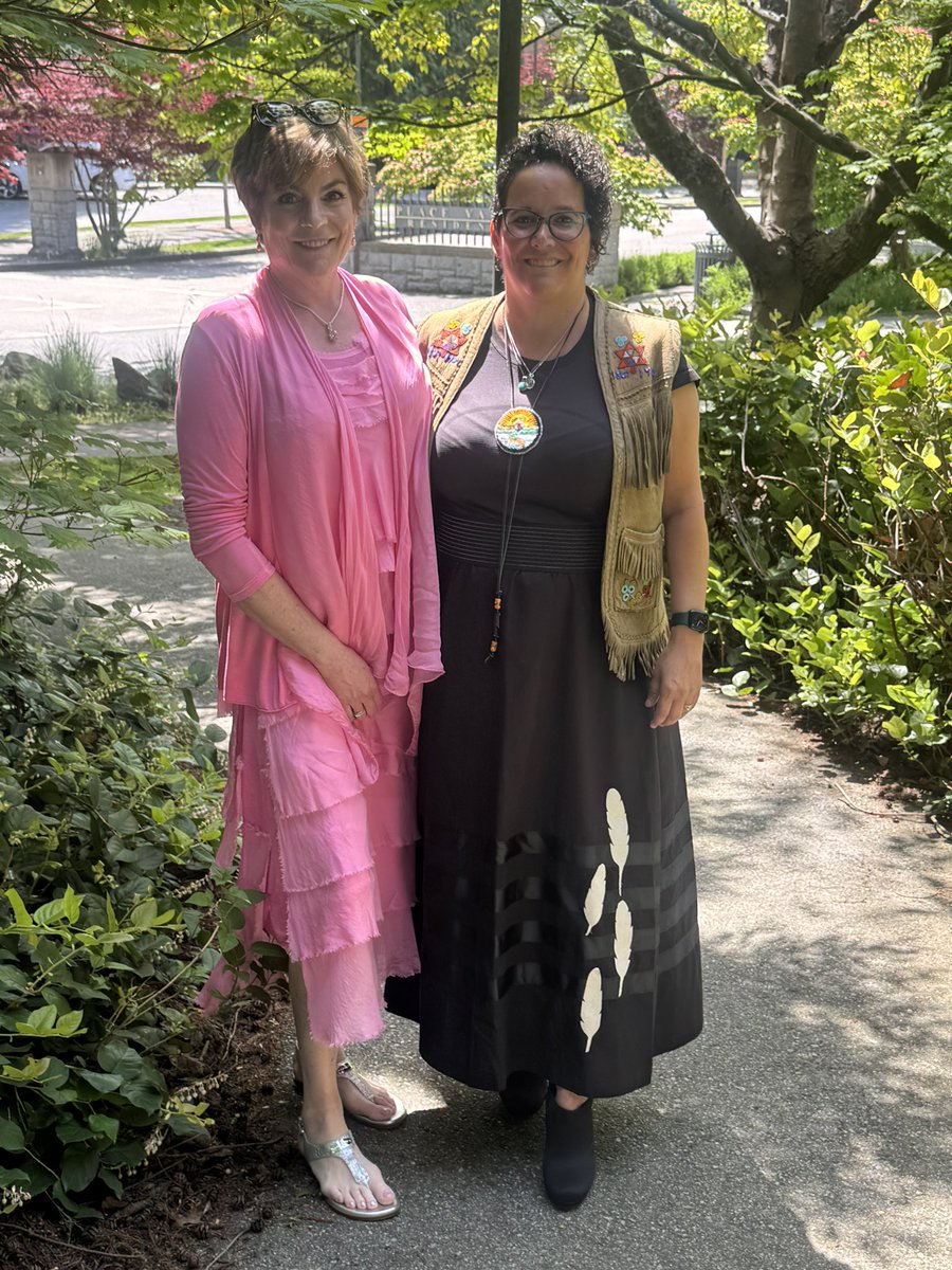 Wonderful day at Indigenous graduation at UBC Longhouse. So grateful my girls got to walk through the door with me. I am officially an Auntie academic. Hands raised in respect to all my supporters and mentors 💜. #Indigenous #Brilliance #Academics #Ancestors