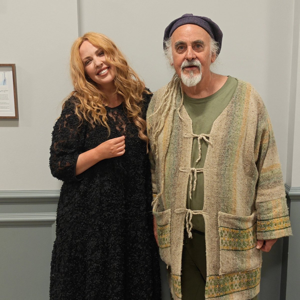 Seamus Heaney HomePlace (@shhomeplace) on Twitter photo Tonight at HomePlace, we were treated to a truly beautiful performance of Mamó: Songs My Grandmother Gave Me with the incredible <a href="/LambeLisa/">Lisa Lambe</a> and the legendary Steve Cooney.
Thank you both for a magical evening! ✨🎶 Tonight at HomePlace, we were treated to a truly beautiful performance of Mamó: Songs My Grandmother Gave Me with the incredible <a href="/LambeLisa/">Lisa Lambe</a> and the legendary Steve Cooney.
Thank you both for a magical evening! ✨🎶