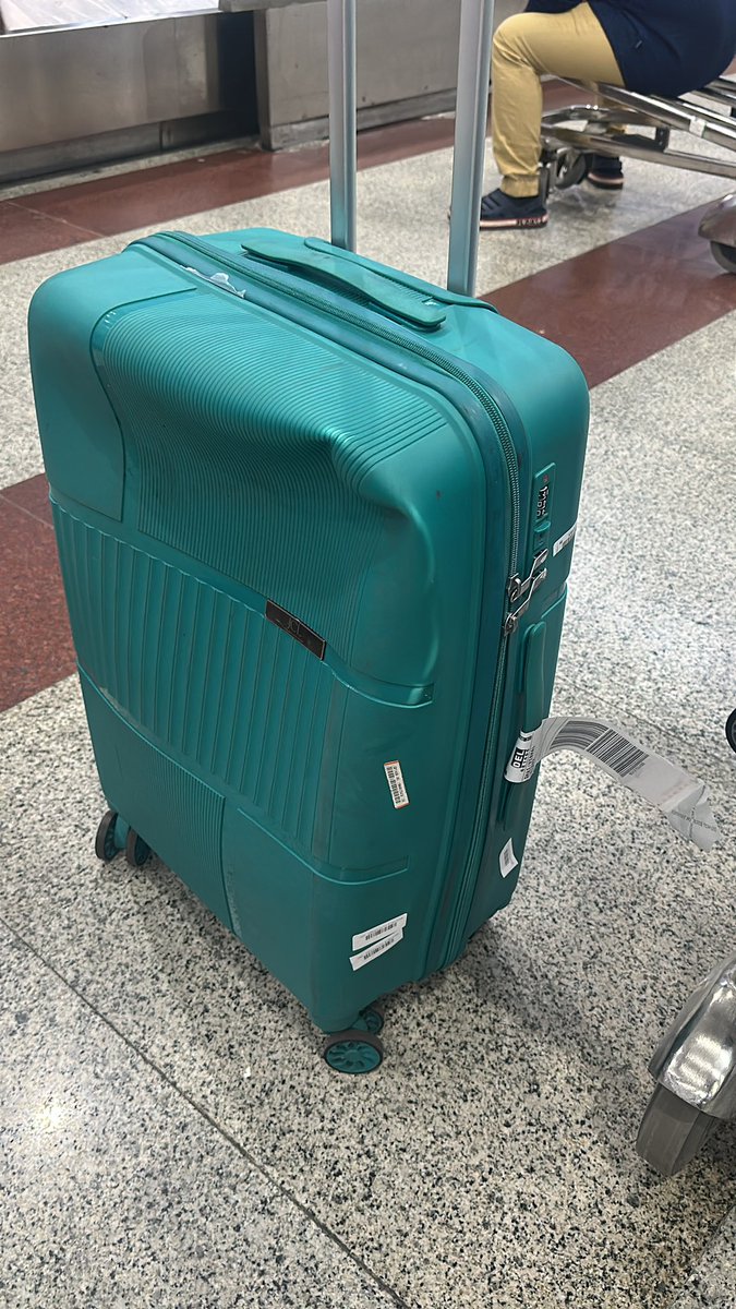vishalghai75's tweet photo. @IndiGo6E Traveling from 6E1464. Diverted to Varanasi due to bad weather. We have been harassed as no Indigo ground staff is here to help us. My luggage was also damaged by their staff. https://t.co/nlatc7sGmz