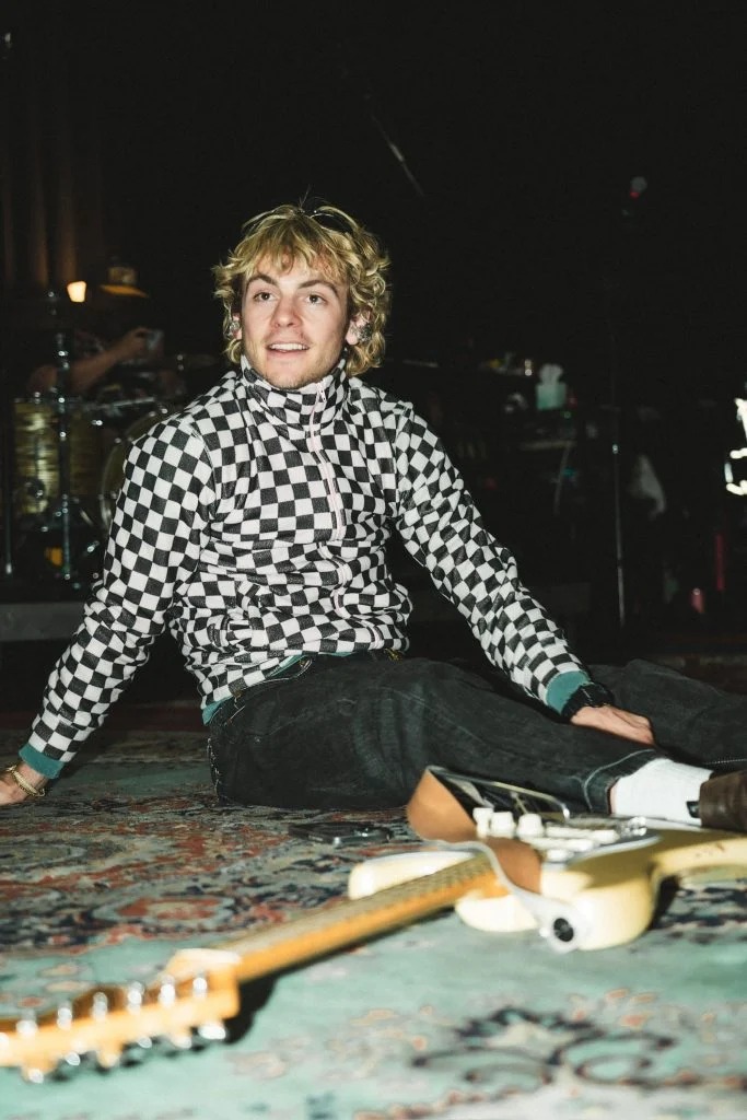 TDEfansArg's tweet photo. Ross for Dork Magazine. https://t.co/2YdRAKVmOK
